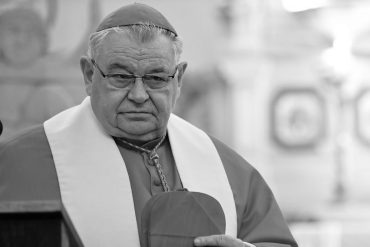 Zemřel kardinál Dominik Duka
