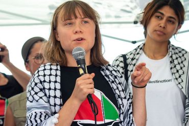 Greta Thunberg zachraňuje Gazu